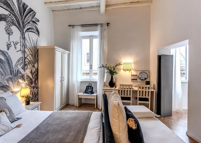 Konukevi Baboon
